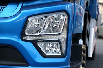 �ൺ��� JK6�п� 220���� 4X2 6.8�������ػ���(CA1180P28K1L4E5)ͼƬ