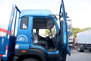 �ൺ��� JK6�п� 220���� 4X2 6.8�������ػ���(CA1180P28K1L4E5)ͼƬ