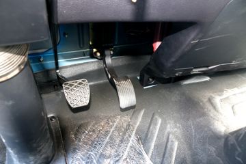 �ൺ��� JK6�п� 220���� 4X2 6.8�������ػ���(CA1180P28K1L4E5)ͼƬ