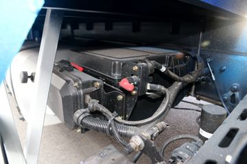 �ൺ��� JK6�п� 220���� 4X2 6.8�������ػ���(CA1180P28K1L4E5)ͼƬ