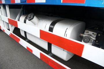 �ൺ��� JK6�п� 220���� 4X2 6.8�������ػ���(CA1180P28K1L4E5)ͼƬ