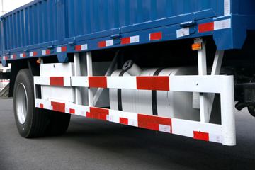 �ൺ��� JK6�п� 220���� 4X2 6.8�������ػ���(CA1180P28K1L4E5)ͼƬ