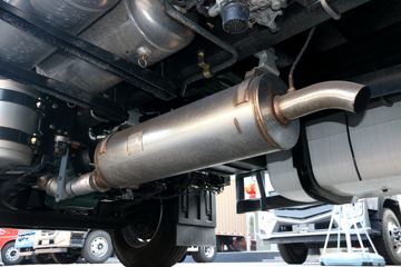 �ൺ��� JK6�п� 220���� 4X2 6.8�������ػ���(CA1180P28K1L4E5)ͼƬ