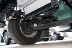 青岛解放 JK6中卡 220马力 4X2 6.8米栏板载货车(CA1180P28K1L4E5)