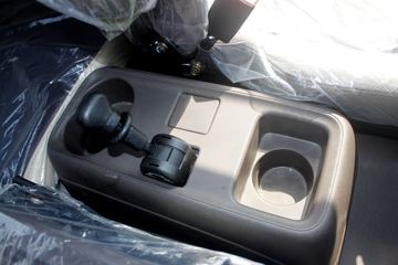 �������� �³���M3�п� 220���� 4X2 9.7����ʽ�ػ���ͼƬ