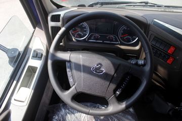 �������� �³���M3�п� 220���� 4X2 9.7����ʽ�ػ���ͼƬ