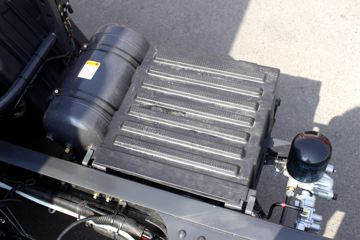  ³M3п 220 4X2 9.7ʽػ(LZ5180XXYM3AB1)ͼƬ