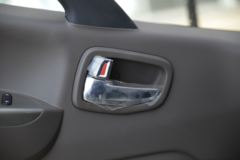 福田 欧马可S1系 143马力 4.14米单排厢式轻卡(采埃孚6挡)(BJ5048XXY-FC)