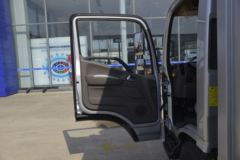 福田 欧马可S1系 143马力 4.14米单排厢式轻卡(采埃孚6挡)(BJ5048XXY-FC)