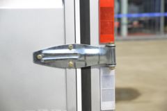 福田 欧马可S1系 143马力 4.14米单排厢式轻卡(采埃孚6挡)(BJ5048XXY-FC)