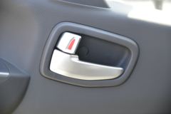 福田 欧马可S1系 156马力 4.14米单排厢式轻卡(全铝车架)(BJ5048XXY8JEA-AB3)