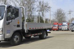福田 欧马可S1系 131马力 4.17米单排栏板轻卡(万里扬)(国六)(BJ1048V9JD6-F3)