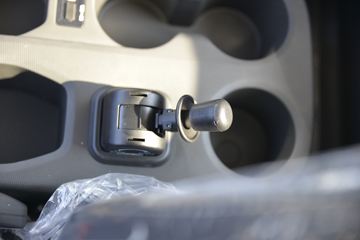 ���� ŷ����S3ϵ ��ͨ���ʰ� 190���� 5.8���Ű������Ῠ(����)ͼƬ