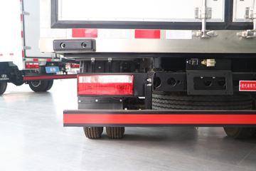 �ִ����ó� ʢͼ 150���� 4X2 4.05���Զ�����س�(����)(CHM5041XLCGDC33T)ͼƬ