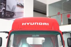 现代商用车 泓图200 116马力 4X2 4.145米单排仓栅式轻卡(国六)(CHM5040CCYEDF33T)