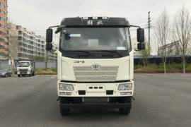 一汽解放底盘&nbsp;垃圾运输车外观图片