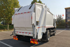 福田 欧航 190马力 4X2 压缩式垃圾车(汇强车辆)(BSQ5181ZYSBJD6)
