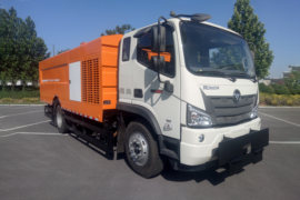 福田瑞沃底盘 洒水车/喷洒车外观图片
