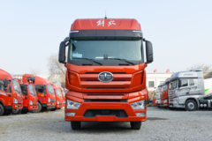 一汽解放 J7重卡 550马力 6X4 AMT自动挡牵引车(红色)(CA4250P77K25T1E5)