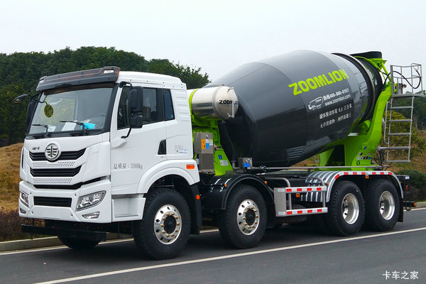 青岛解放底盘 混凝土搅拌车
