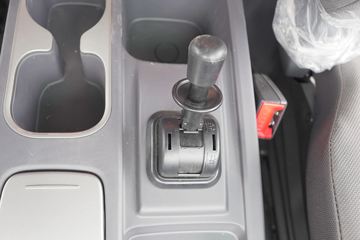 �������� ����ES7 270���� 8X2 7.6����ж��(BJ3314DPPHB-01)ͼƬ