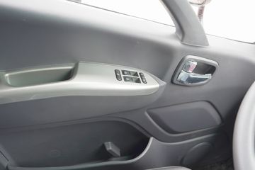 �������� ����ES7 270���� 8X2 7.6����ж��(BJ3314DPPHB-01)ͼƬ