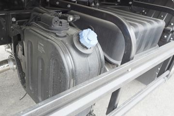 �������� ����ES7 270���� 8X2 7.6����ж��(BJ3314DPPHB-01)ͼƬ