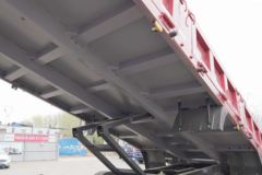 福田瑞沃 大金刚ES7 270马力 8X2 7.6米自卸车(BJ3314DPPHB-01)