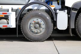 重汽豪沃(HOWO)底盘&nbsp;混凝土搅拌车底盘                                                图片