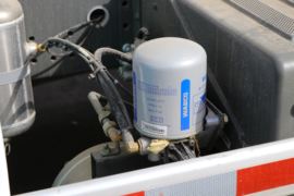 重汽豪沃(HOWO)底盘&nbsp;混凝土搅拌车底盘                                                图片