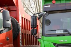 青岛解放 悍V重卡 2.0 340马力 8X4 5.8米自卸车(CA3310P1K2L2T4E5A80)