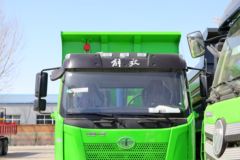 一汽解放 J6L重卡 320马力 8X4 5.8米自卸车(CA3310P62K1LT4E5)