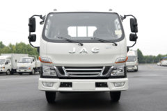 骏铃V5 畜禽运输车