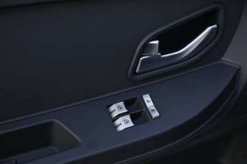 �ɵ� Q3ϵ�� 122���� 2.8�׵�������΢��ͼƬ