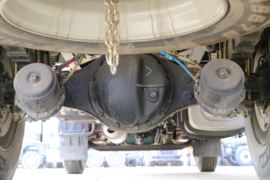 一汽解放底盘&nbsp;冷藏车底盘图片