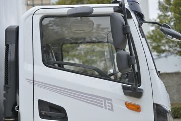 ���绪�� T3 165���� 4X2 5.13����ȼ������ʽ���䳵(����)(��������)(CLW5121XRQE6)ͼƬ