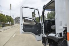 东风华神 T3 165马力 4X2 气瓶运输车(国六)(程力威牌) 东风华神 T3 165马力 4X2 气瓶运输车(国六)(程力威牌)