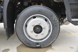 东风华神底盘&nbsp;爆破器材运输车底盘图片