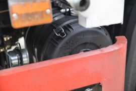 东风华神底盘&nbsp;爆破器材运输车底盘图片