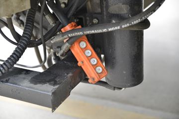 ���绪�� T3 165���� 4X2 ��ƿ���䳵(����)(��������)ͼƬ