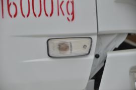 东风华神底盘&nbsp;洒水车/喷洒车外观图片