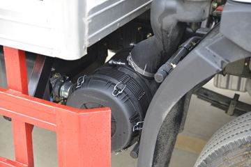 ���绪�� T3 165���� 4X2 5.13����ȼ������ʽ���䳵(����)(��������)(CLW5121XRQE6)ͼƬ