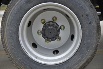 ���绪�� T3 165���� 4X2 5.13����ȼ������ʽ���䳵(����)(��������)(CLW5121XRQE6)ͼƬ