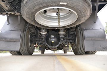 ���绪�� T3 165���� 4X2 5.13����ȼ������ʽ���䳵(����)(��������)(CLW5121XRQE6)ͼƬ