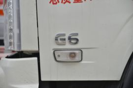 湖北大运底盘&nbsp;油罐车外观图片