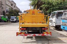 东风底盘&nbsp;除尘车外观图片