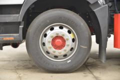 东风 多利卡D9 180马力 4X2 运油车(楚飞牌)(CLQ5181GYY5)
