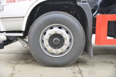 东风商用车 天锦VR 190马力 4X2 运油车(楚飞牌)(CLQ5180GYY5D)
