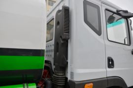 东风多利卡底盘&nbsp;洒水车/喷洒车外观图片