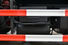 东风 多利卡D9 230马力 4X2 绿化喷洒车(楚飞牌)(国六)(CLQ5182GPSE6)